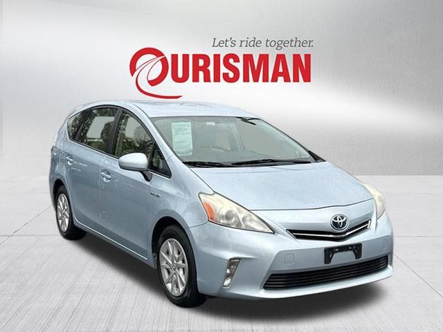 2013 Toyota Prius v Three