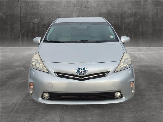 2013 Toyota Prius v Five