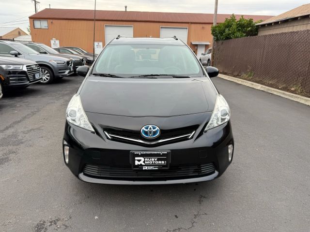 2013 Toyota Prius v Three
