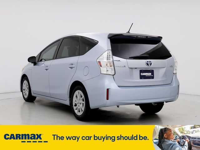 2013 Toyota Prius v Two