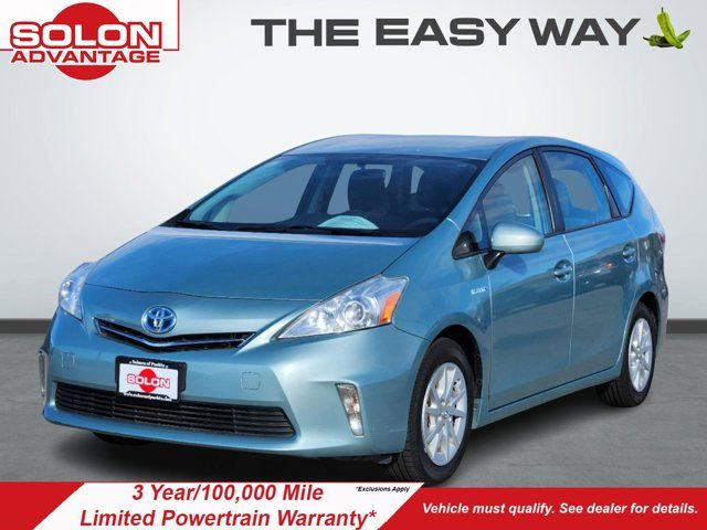 2013 Toyota Prius v Two