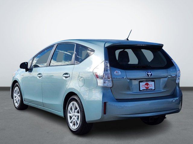 2013 Toyota Prius v Two