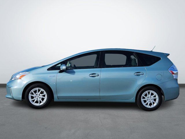 2013 Toyota Prius v Two