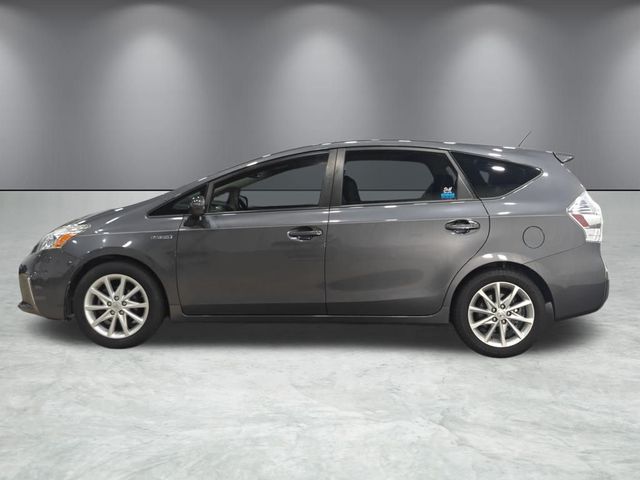 2013 Toyota Prius v Two