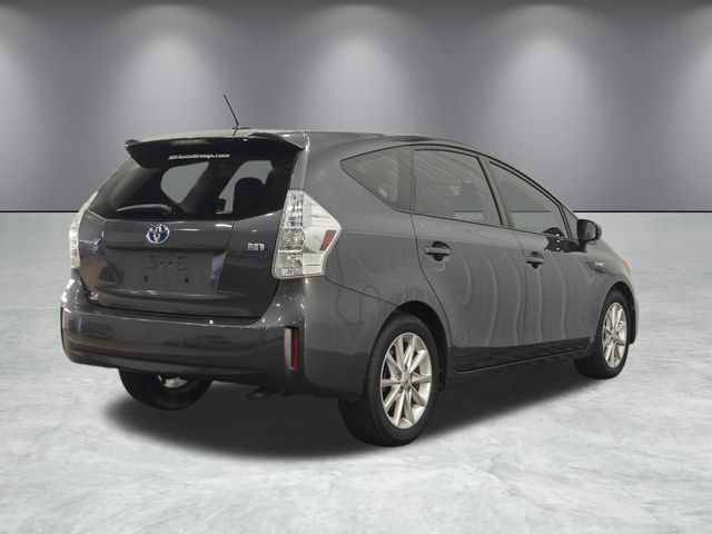 2013 Toyota Prius v Two