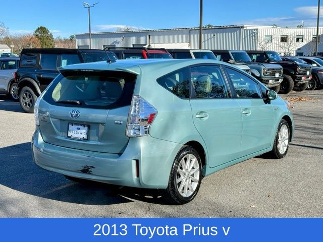 2013 Toyota Prius v Two