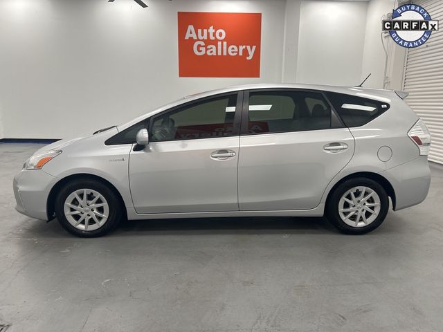 2013 Toyota Prius v Two