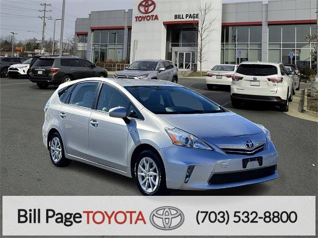 2013 Toyota Prius v Two