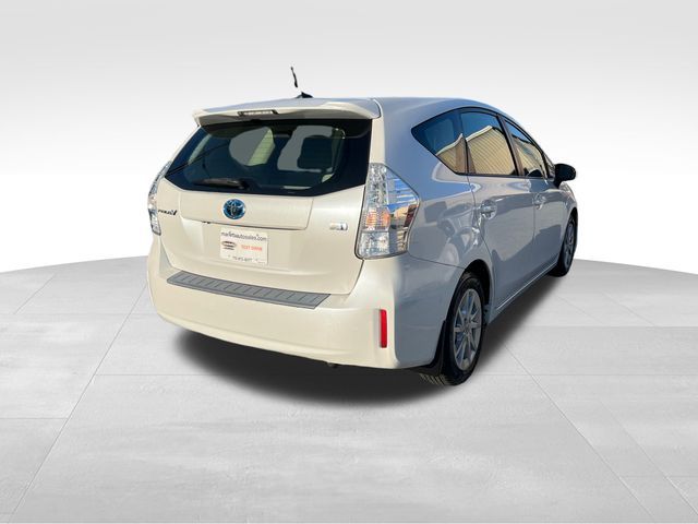 2013 Toyota Prius v Two