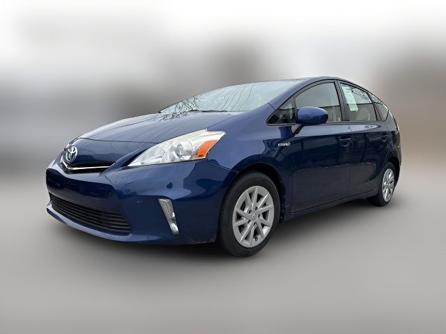2013 Toyota Prius v Two