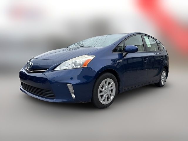 2013 Toyota Prius v Two