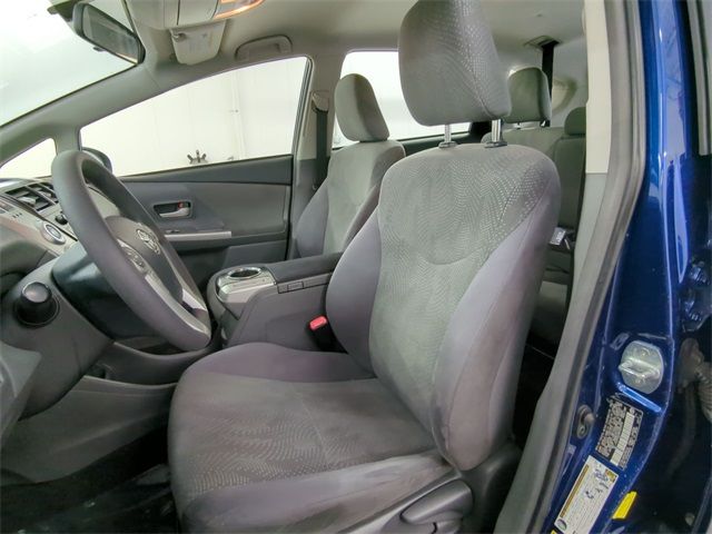 2013 Toyota Prius v Two