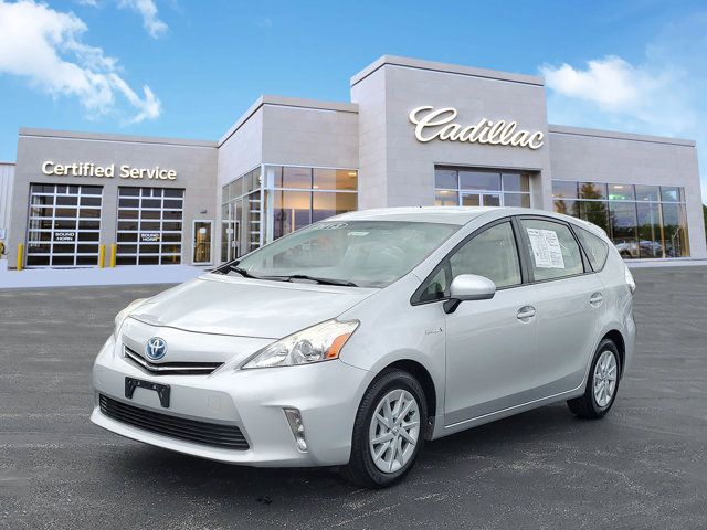 2013 Toyota Prius v Two