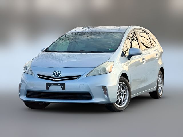 2013 Toyota Prius v Two