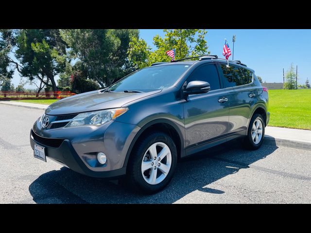 2013 Toyota RAV4 XLE