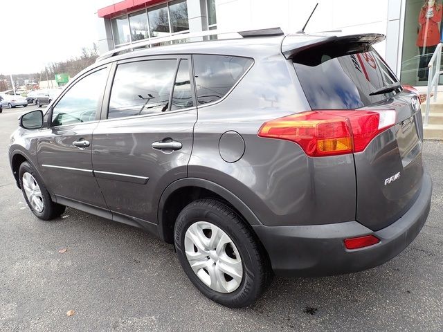 2013 Toyota RAV4 LE