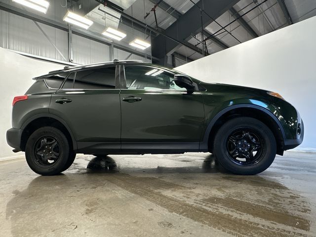 2013 Toyota RAV4 LE