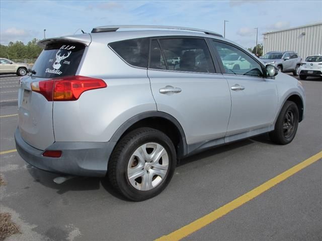 2013 Toyota RAV4 LE