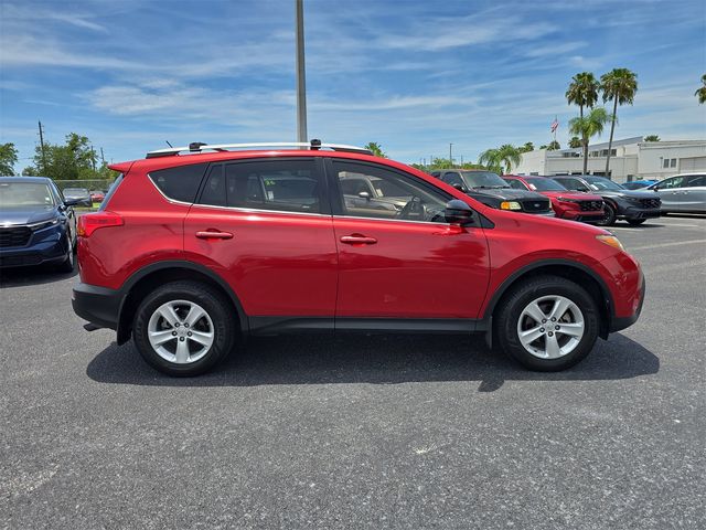 2013 Toyota RAV4 LE