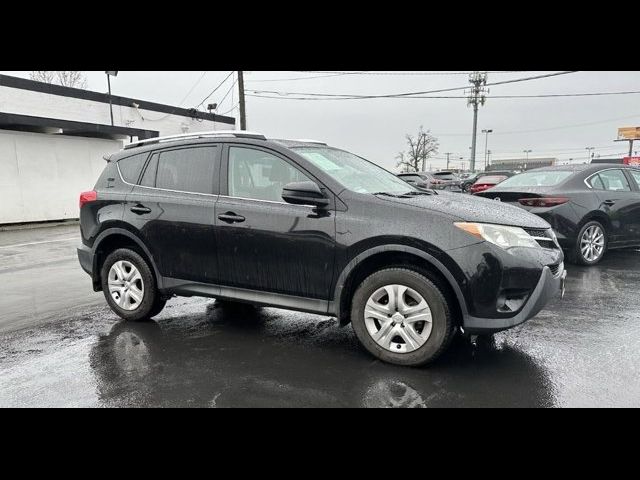 2013 Toyota RAV4 LE