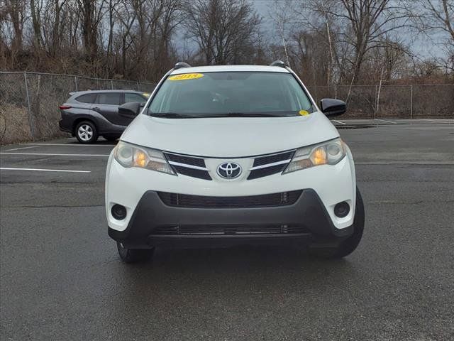 2013 Toyota RAV4 LE