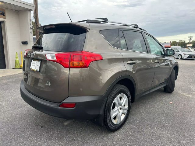 2013 Toyota RAV4 LE