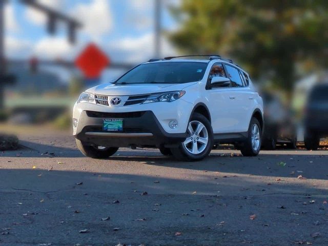 2013 Toyota RAV4 XLE