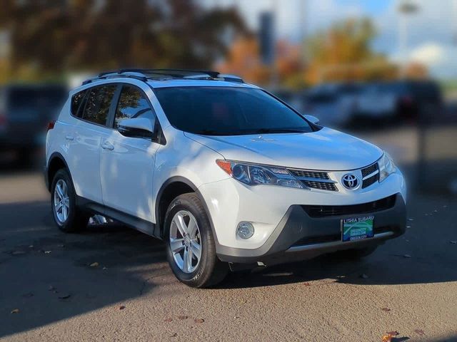 2013 Toyota RAV4 XLE