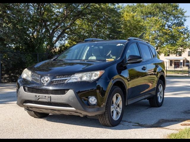 2013 Toyota RAV4 XLE