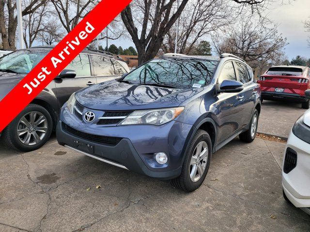 2013 Toyota RAV4 XLE