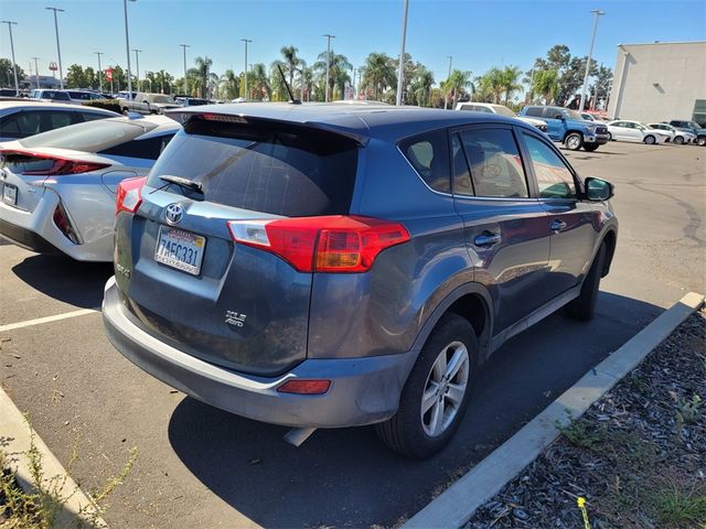 2013 Toyota RAV4 XLE