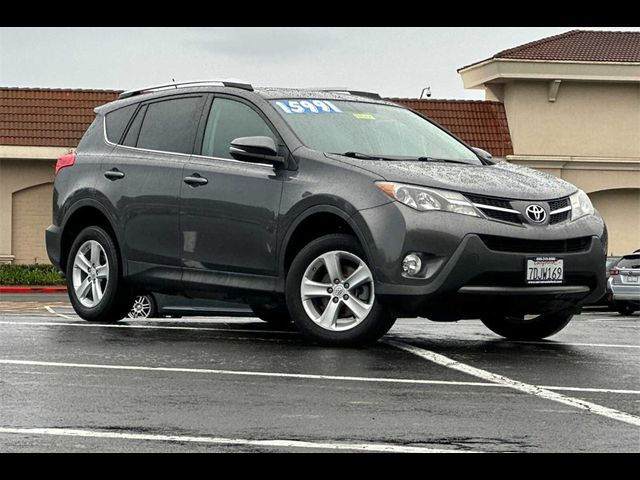 2013 Toyota RAV4 XLE