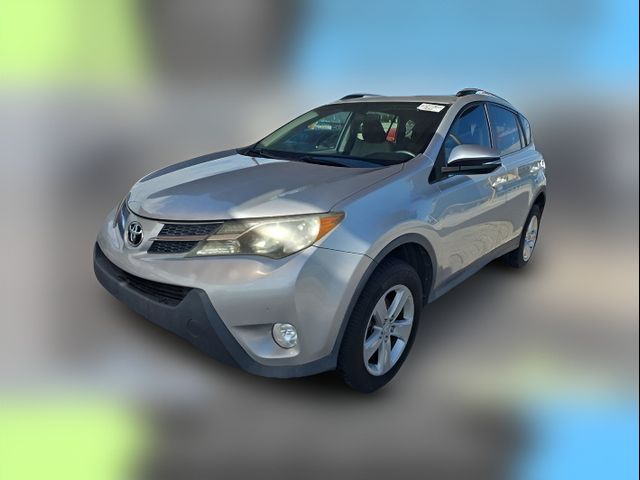 2013 Toyota RAV4 XLE
