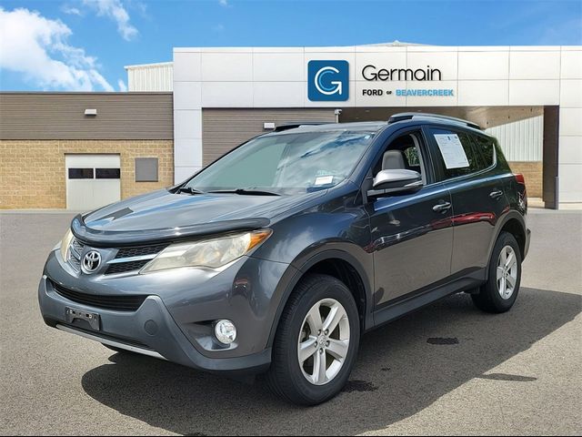 2013 Toyota RAV4 XLE