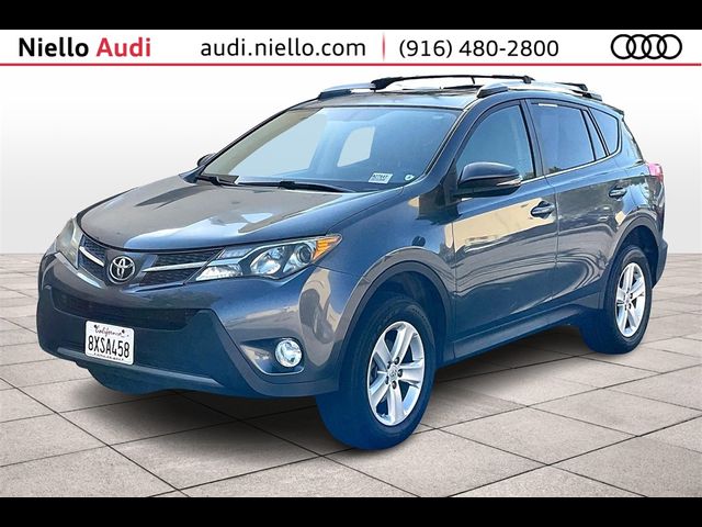 2013 Toyota RAV4 XLE