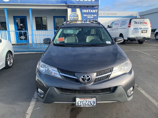 2013 Toyota RAV4 XLE