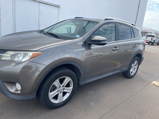 2013 Toyota RAV4 XLE