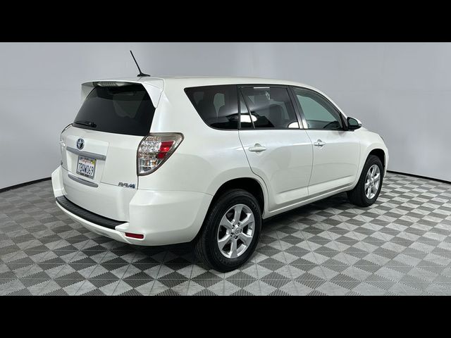 2013 Toyota RAV4 EV Base