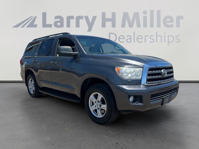 2013 Toyota Sequoia SR5
