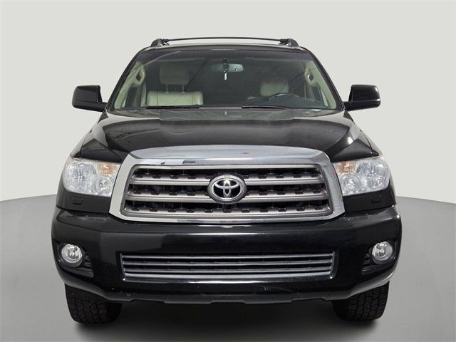 2013 Toyota Sequoia SR5