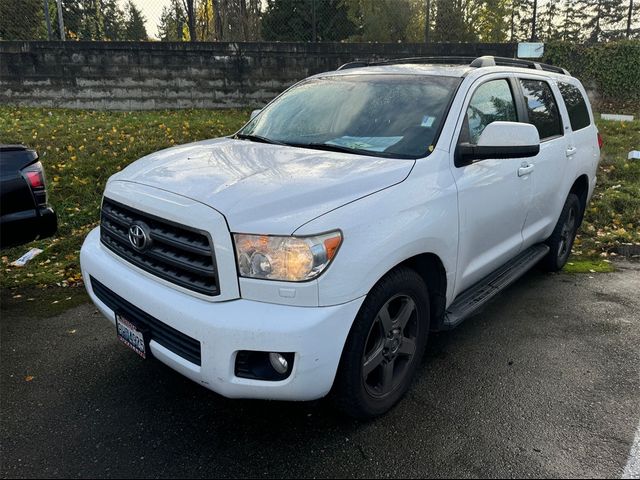 2013 Toyota Sequoia SR5