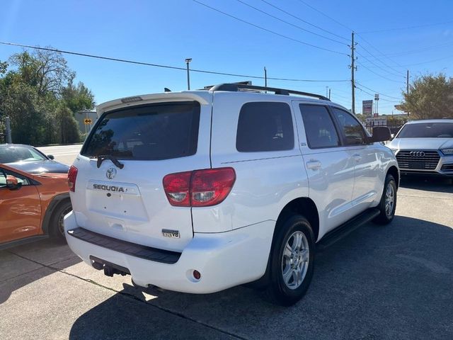 2013 Toyota Sequoia SR5