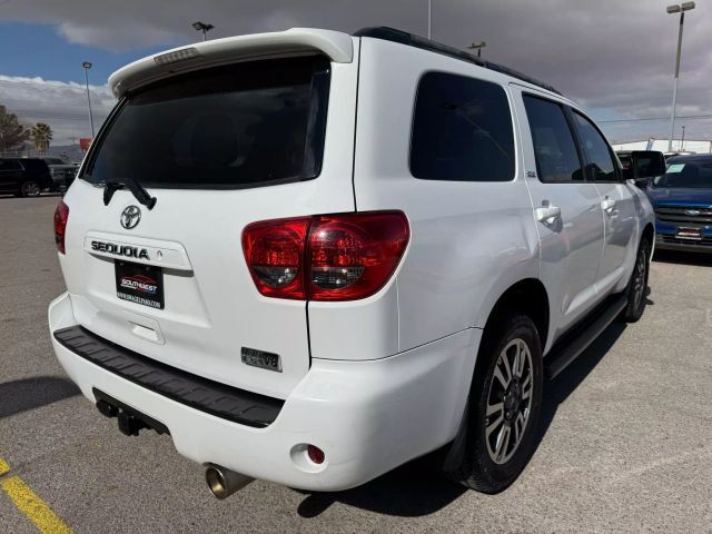 2013 Toyota Sequoia SR5