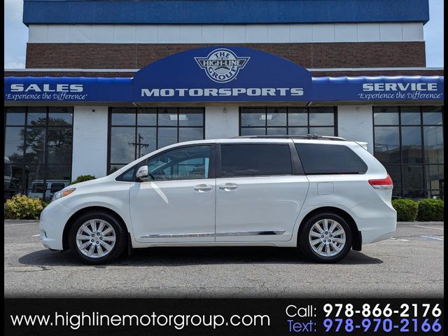 2013 Toyota Sienna XLE