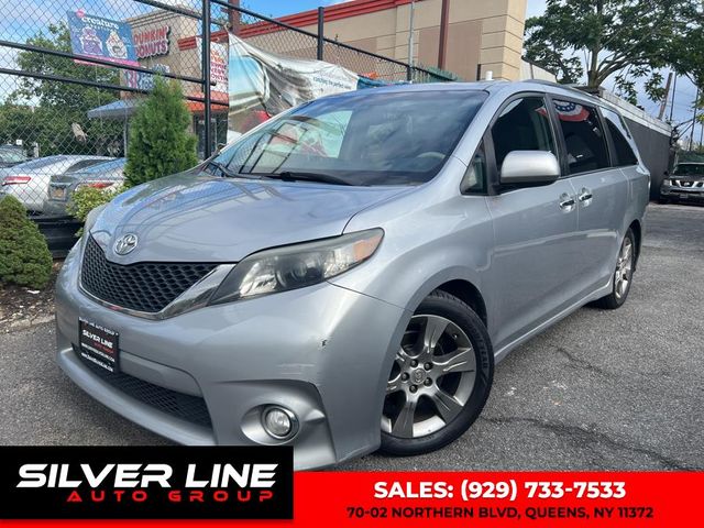 2013 Toyota Sienna SE