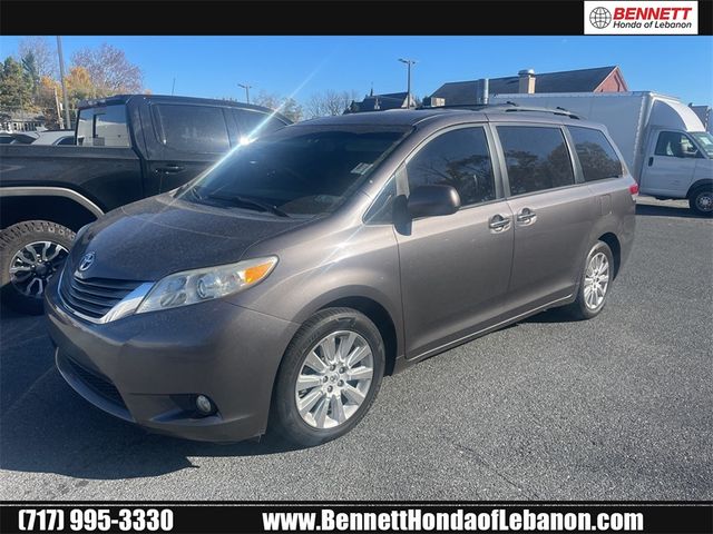 2013 Toyota Sienna 