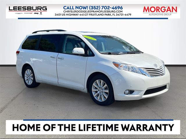 2013 Toyota Sienna XLE