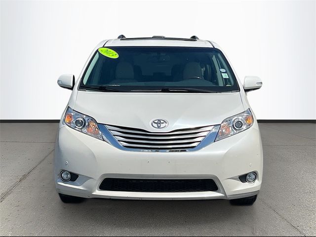 2013 Toyota Sienna XLE