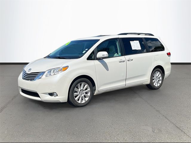 2013 Toyota Sienna XLE