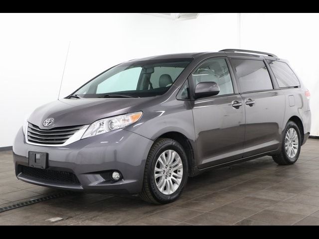 2013 Toyota Sienna 